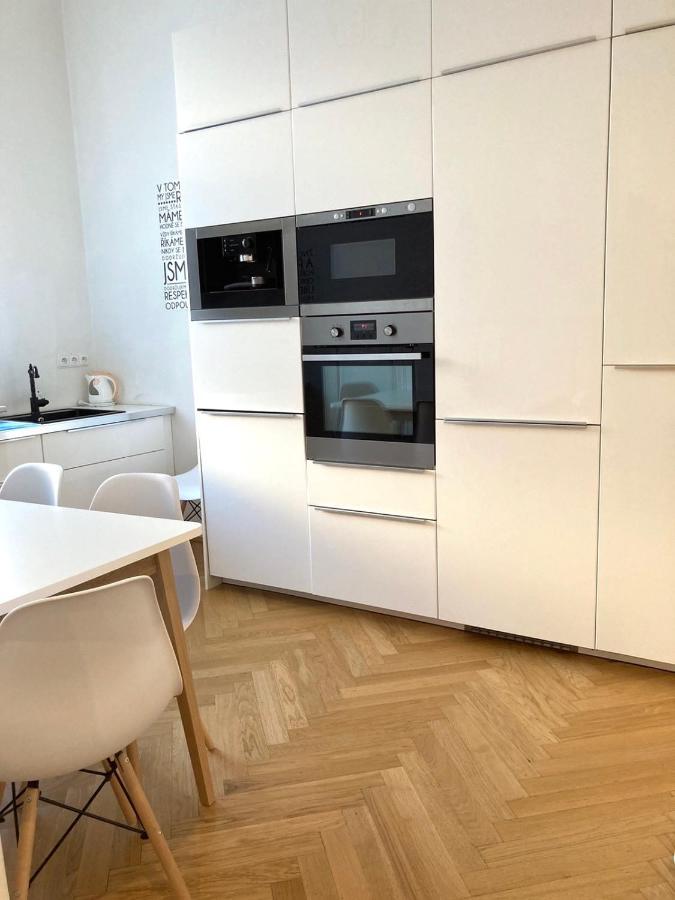 Three Rings Apartments Karlsbad Exteriör bild